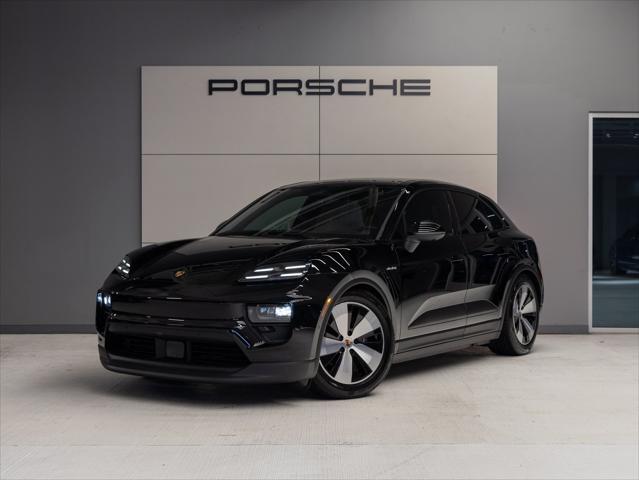Photo of 2024 Black Porsche Macan