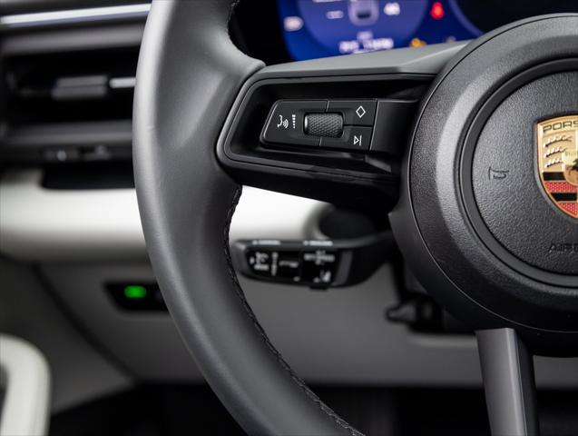 Photo of 2024 Black Porsche Macan