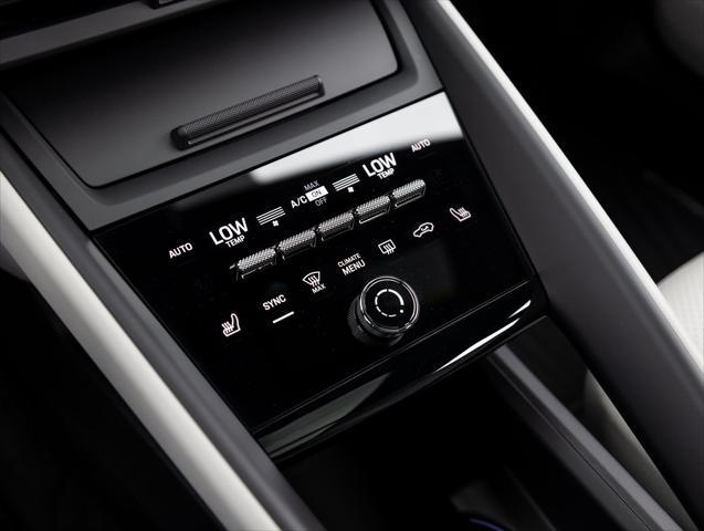 Photo of 2024 Black Porsche Macan