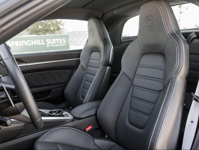 Photo of 2024 Gentian Blue Metallic Porsche 911