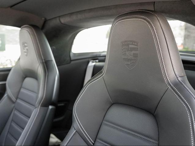 Photo of 2024 Gentian Blue Metallic Porsche 911