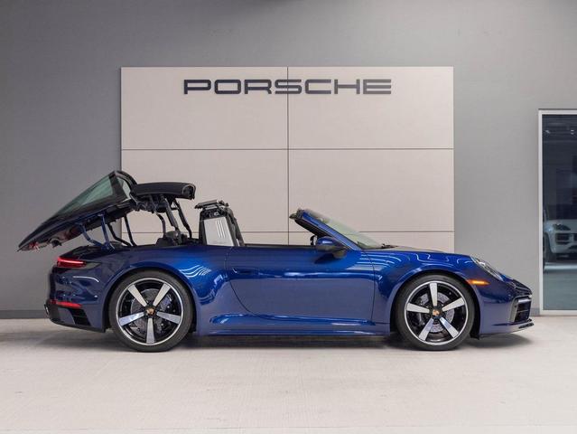 Photo of 2024 Gentian Blue Metallic Porsche 911