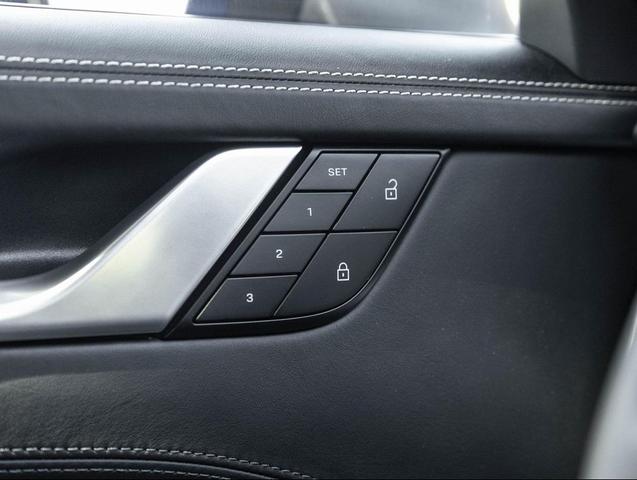 Photo of 2024 Gentian Blue Metallic Porsche 911