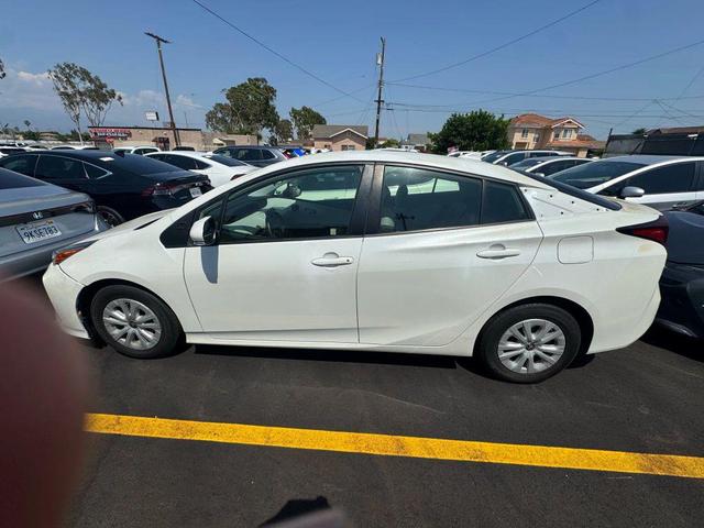 Photo of 2019  Toyota Prius