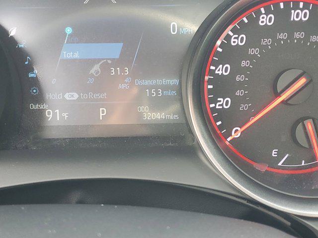 Photo of 2021 White Toyota Camry