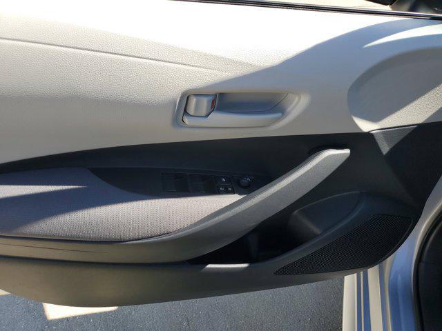 Photo of 2025 Classic Silver Metallic Toyota Corolla