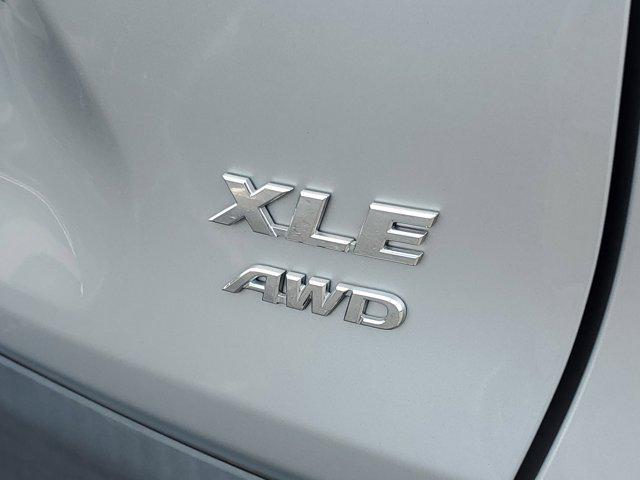 Photo of 2022 Silver Sky Metallic Toyota RAV4