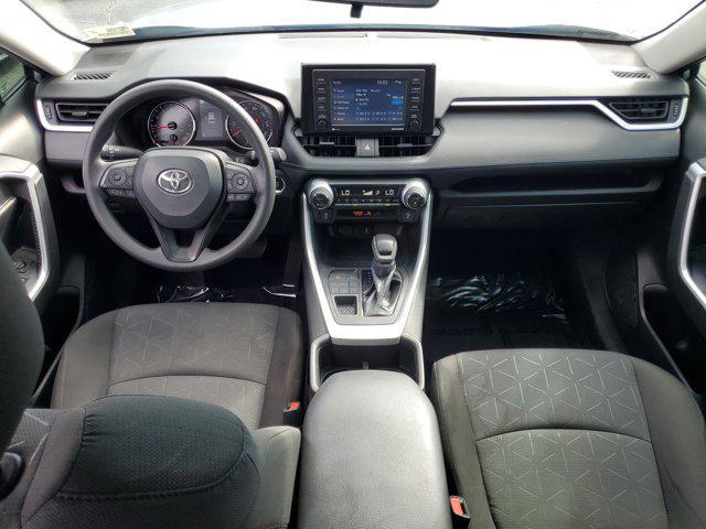 Photo of 2022 Silver Sky Metallic Toyota RAV4
