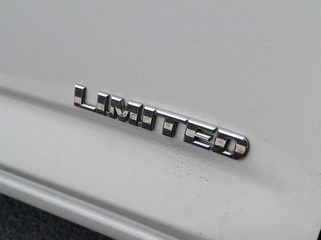 Photo of 2012 Blizzard Pearl Toyota RAV4