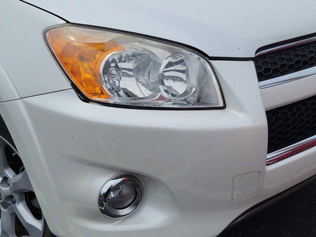 Photo of 2012 Blizzard Pearl Toyota RAV4