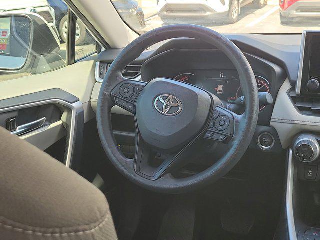 Photo of 2023 Ice Cap Toyota RAV4