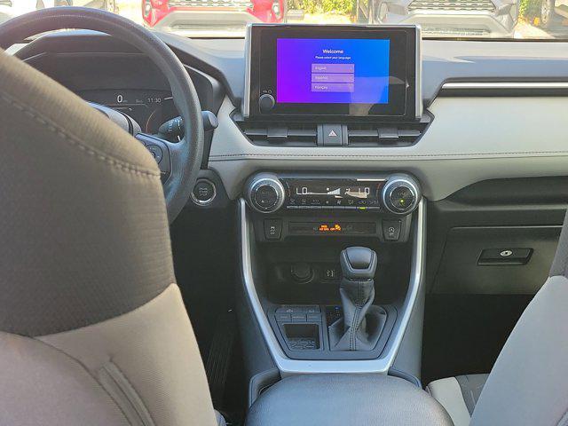 Photo of 2023 Ice Cap Toyota RAV4