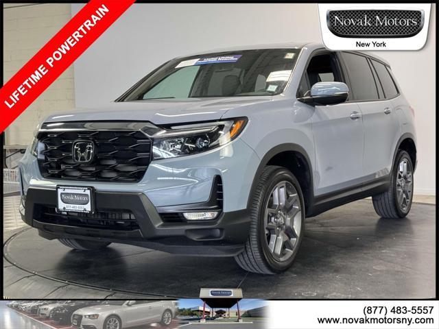 Photo of 2022 Gray Honda Passport