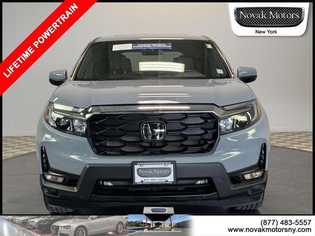 Photo of 2022 Gray Honda Passport