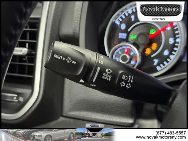 Photo of 2022 Bright White Clearcoat RAM 1500
