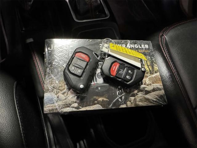 Photo of 2022 Limited Edition Gobi Clearcoat Jeep Wrangler Unlimited