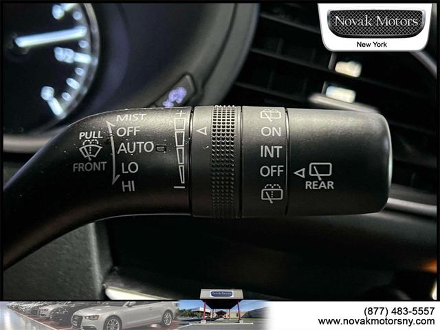 Photo of 2022 Snowflake White Pearl Mica Mazda CX-30