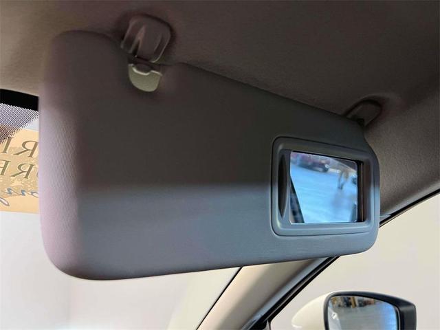 Photo of 2022 Snowflake White Pearl Mica Mazda CX-30