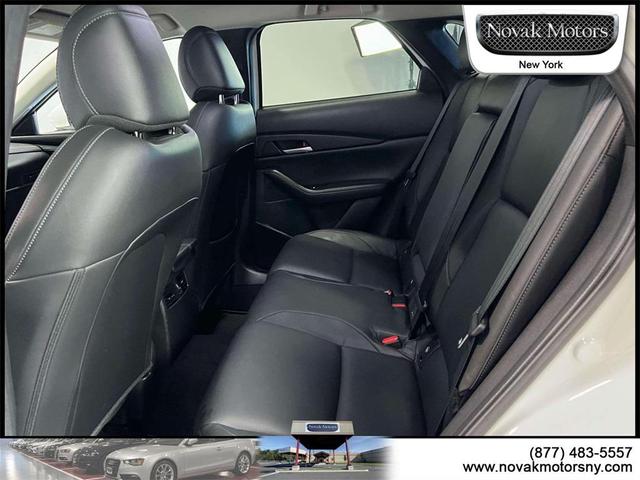 Photo of 2022 Snowflake White Pearl Mica Mazda CX-30