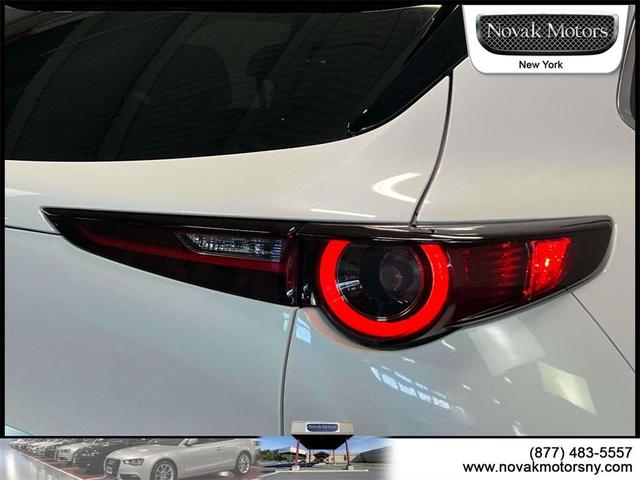 Photo of 2022 Snowflake White Pearl Mica Mazda CX-30