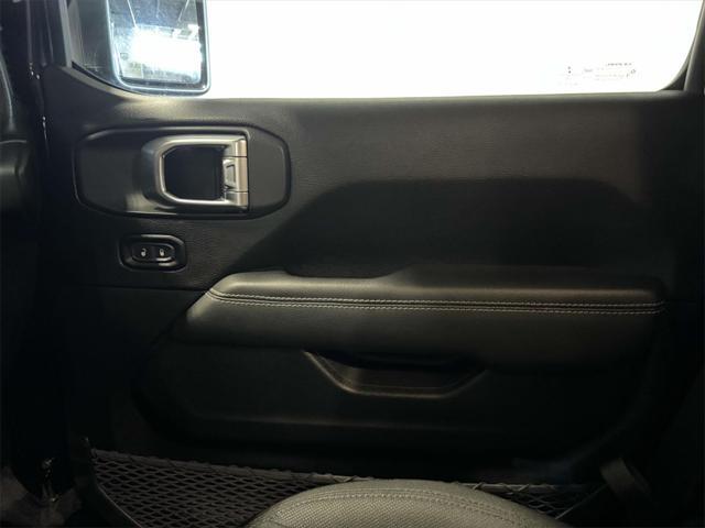 Photo of 2020 Black Clearcoat Jeep Wrangler Unlimited