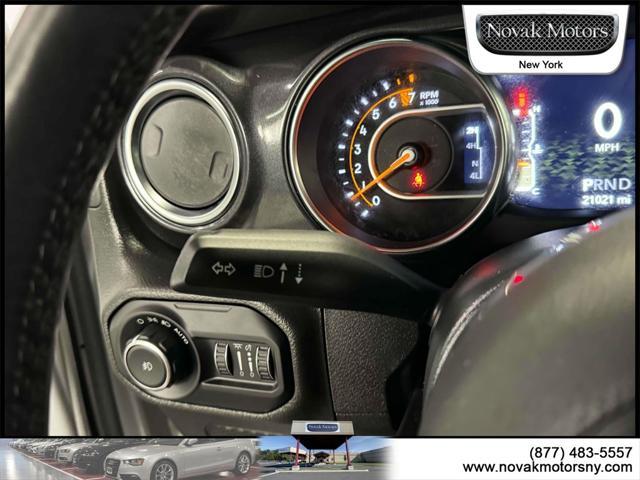Photo of 2022 Silver Zynith Clearcoat Jeep Wrangler Unlimited