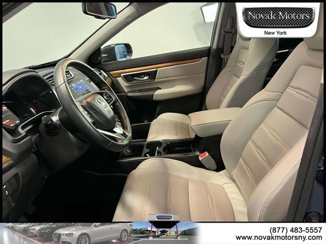 Photo of 2018 Blue Honda CR-V