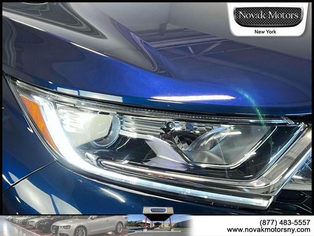 Photo of 2018 Blue Honda CR-V
