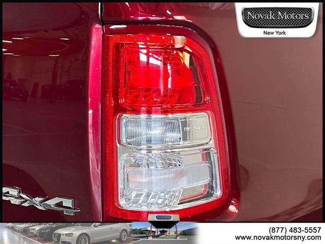 Photo of 2022 Delmonico Red Pearlcoat RAM 1500