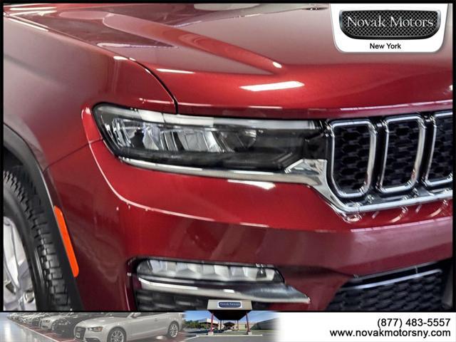 Photo of 2022 Velvet Red Pearlcoat Jeep Grand Cherokee