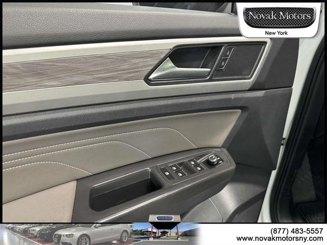 Photo of 2022 White Volkswagen Atlas Cross Sport