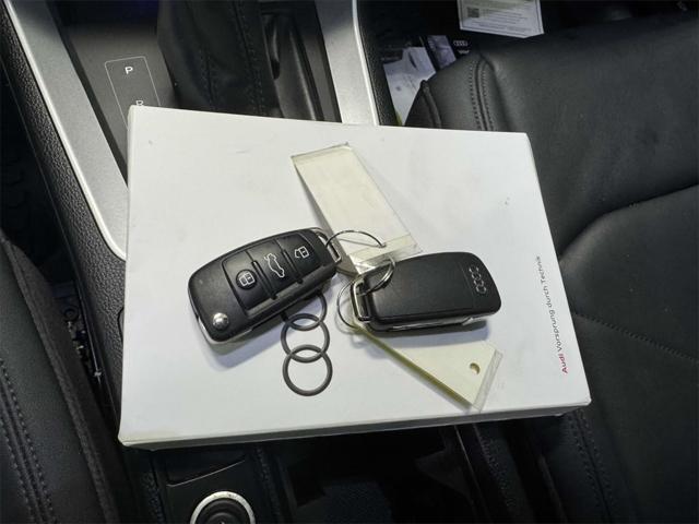 Photo of 2022 Black Audi Q3
