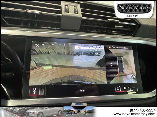 Photo of 2022 Black Audi Q3