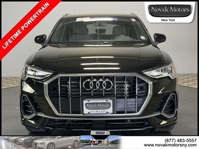 Photo of 2022 Black Audi Q3