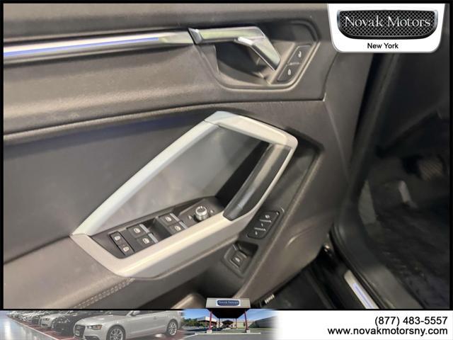 Photo of 2022 Black Audi Q3