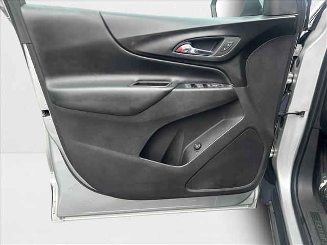 Photo of 2019 Silver Ice Metallic Chevrolet Equinox