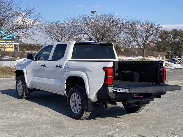 Photo of 2024 Ice Cap Toyota Tacoma