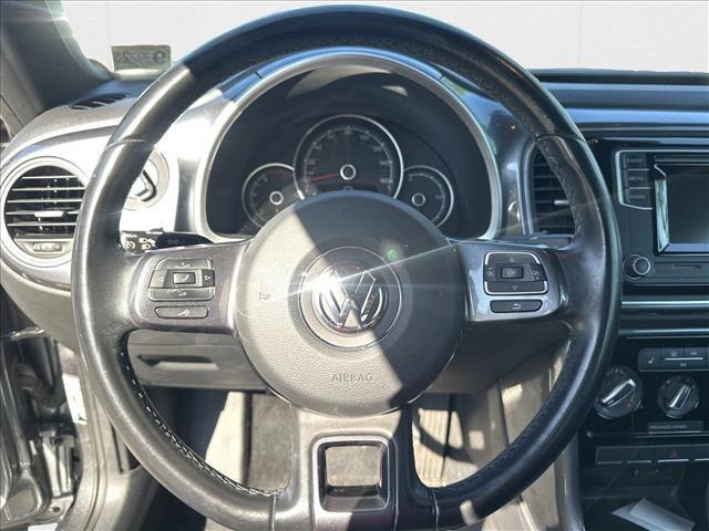 Photo of 2018 Platinum Gray Metallic/Black Roof Volkswagen Beetle