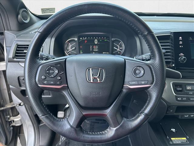 Photo of 2024 Lunar Silver Metallic Honda Passport