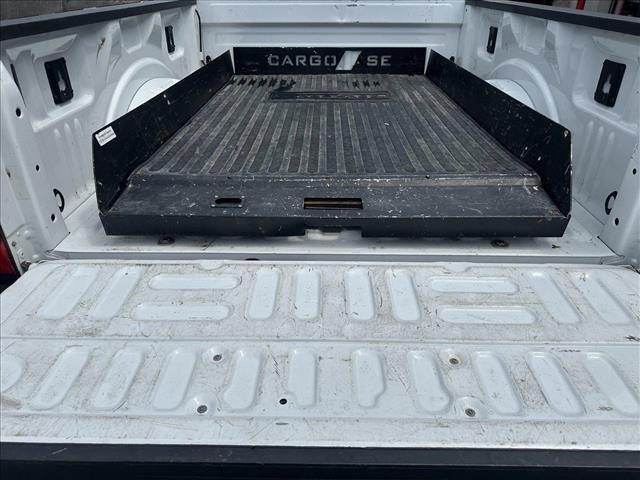 Photo of 2022 Oxford White Ford F-250