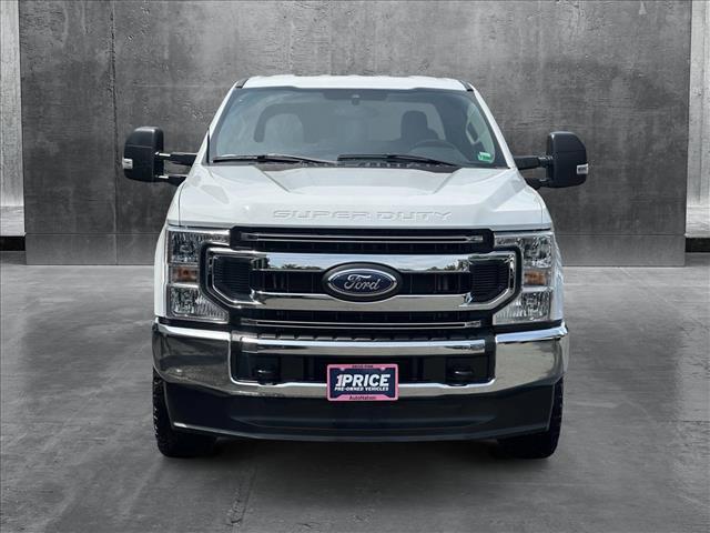 Photo of 2022 Oxford White Ford F-250
