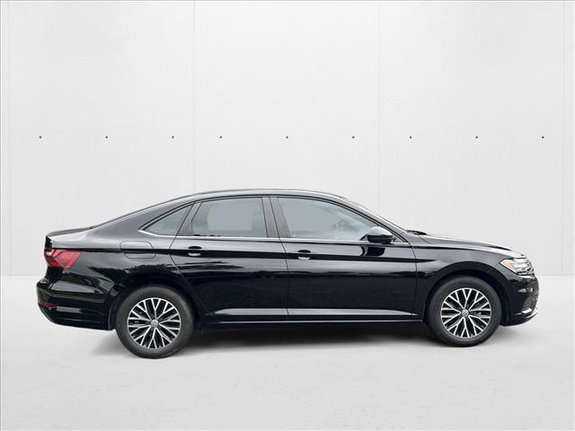 Photo of 2021 Black Uni Volkswagen Jetta