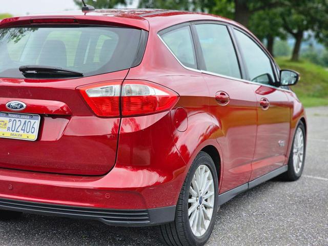 Photo of 2015 red Ford C-Max Energi