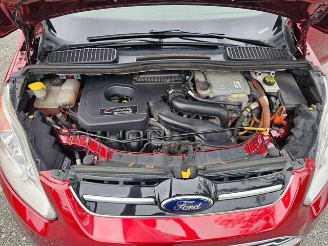 Photo of 2015 red Ford C-Max Energi