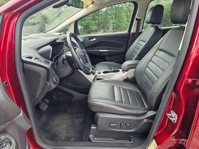 Photo of 2015 red Ford C-Max Energi