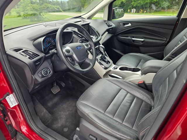 Photo of 2015 red Ford C-Max Energi