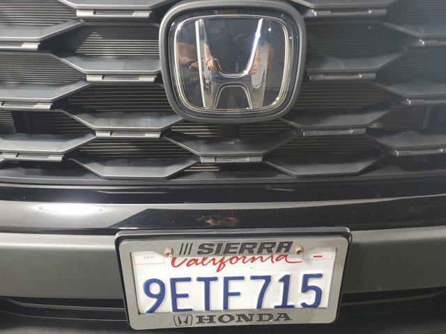 Photo of 2022 Crystal Black Pearl Honda Passport