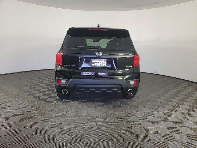 Photo of 2022 Crystal Black Pearl Honda Passport