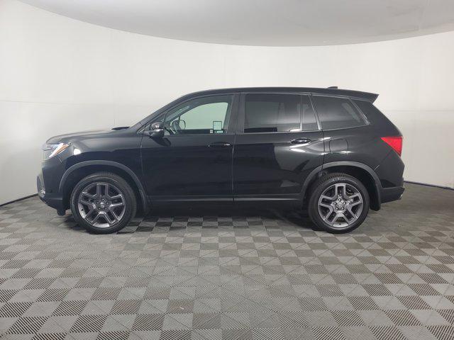 Photo of 2022 Crystal Black Pearl Honda Passport