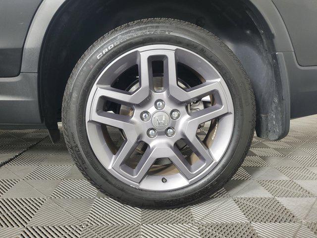 Photo of 2022 Crystal Black Pearl Honda Passport